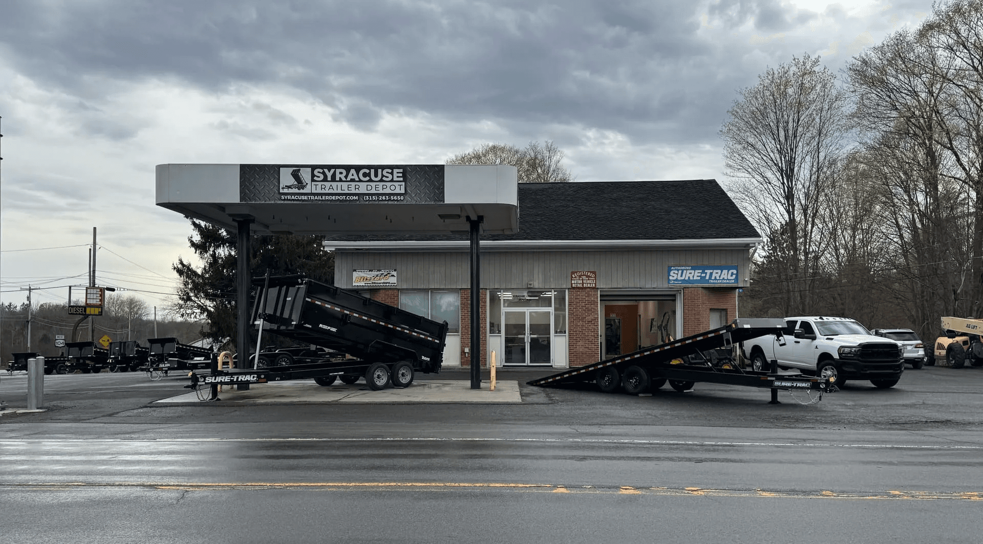 Syracuse Trailer Depot exterior in Mexico, NY